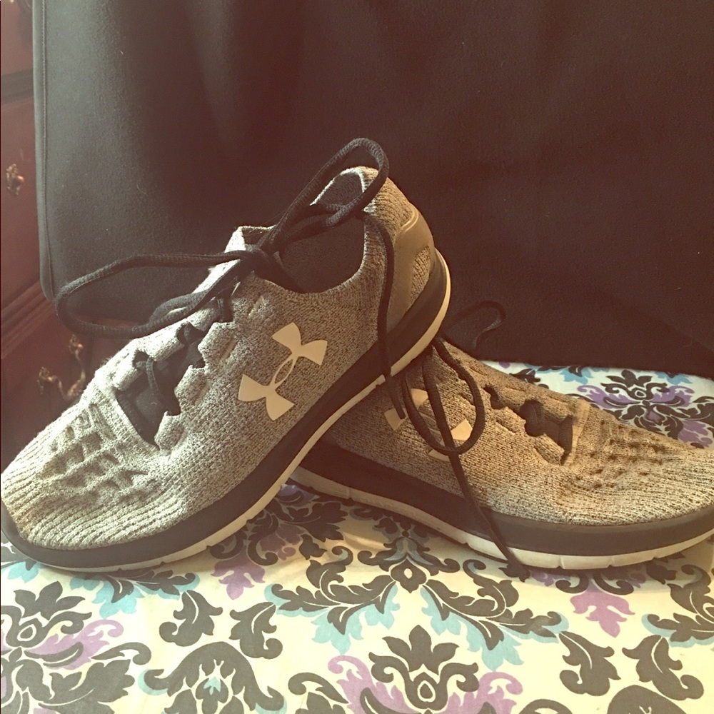 Grey Size 7 shoes